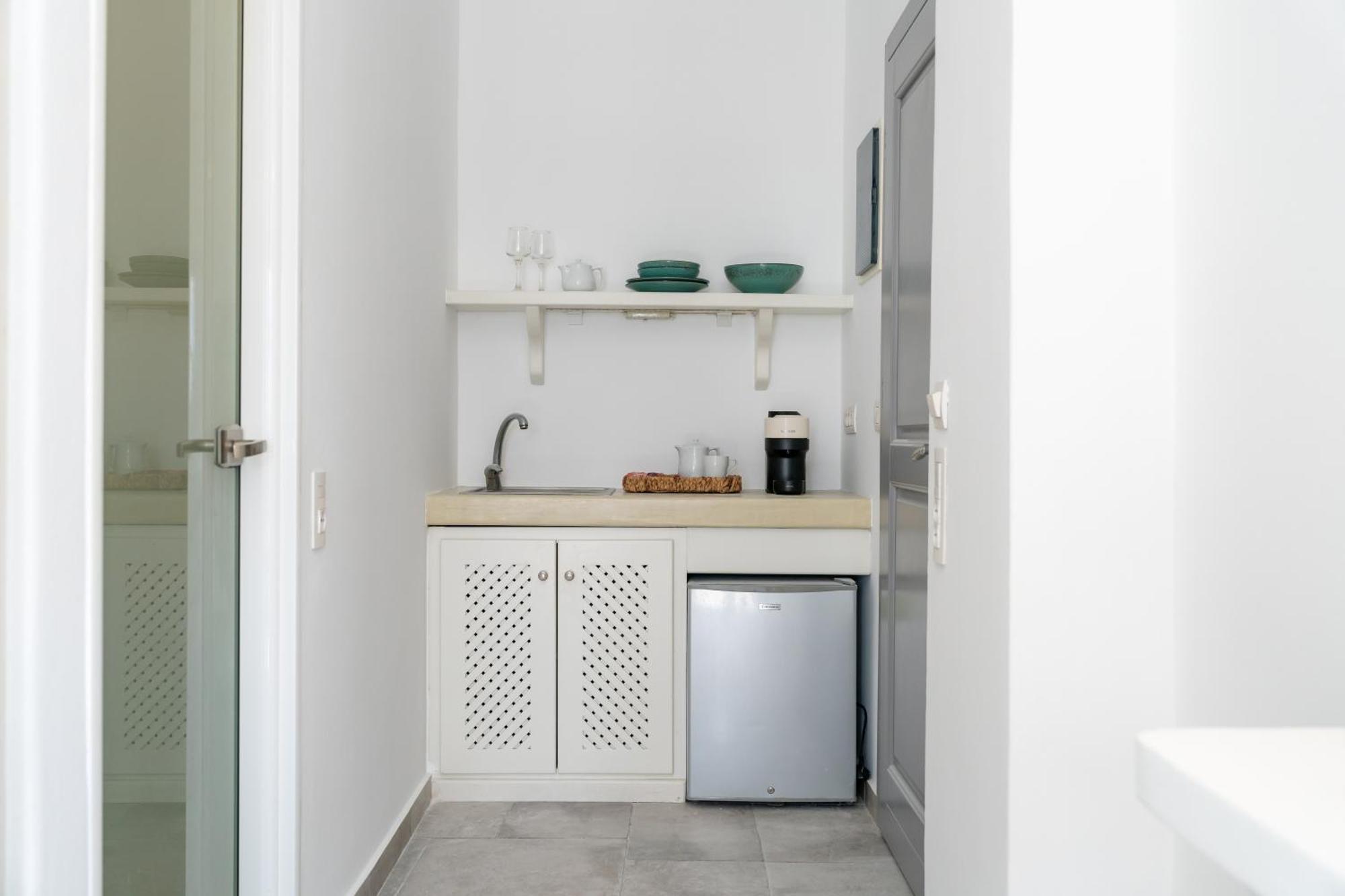 Enalion White Suites Oia Exteriör bild